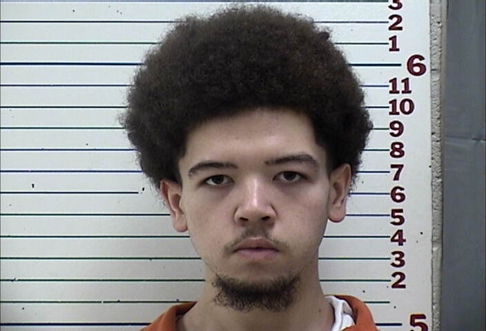 Mugshot of SINTEL DARIUS SIMPSON