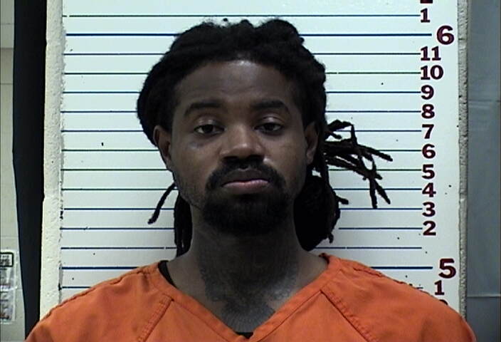 Mugshot of SAMARI DESHAUN COVINGTON