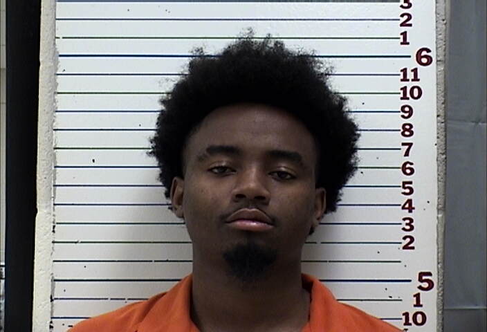 Mugshot of JAMARCUS LARAIL HAMPTON