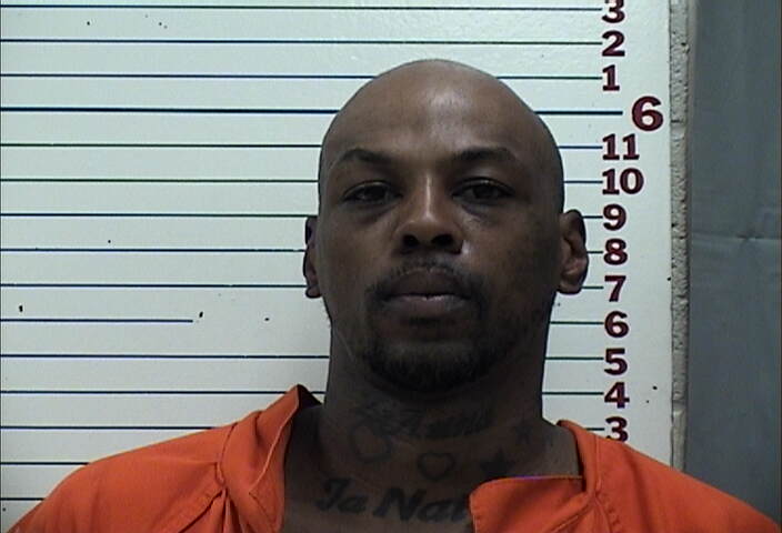 Mugshot of MICHAEL EZELL DAVIS