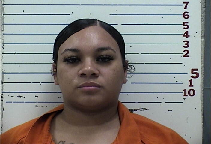 Mugshot of MARIAH JADE BREWER