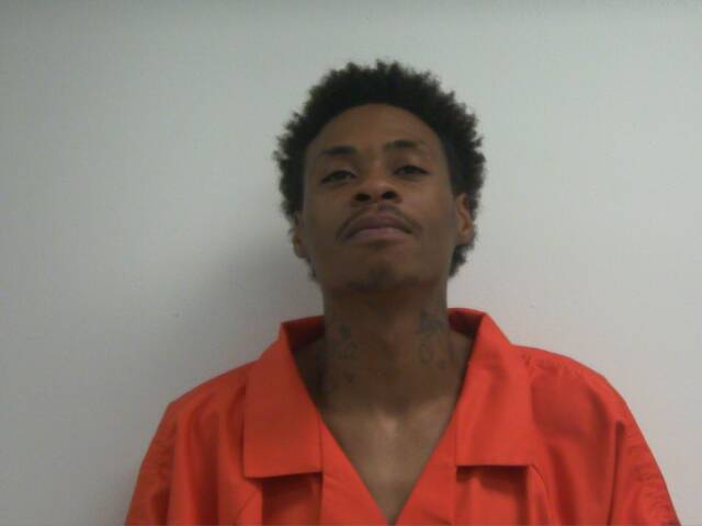 Mugshot of QUEDON ERIC LEWIS