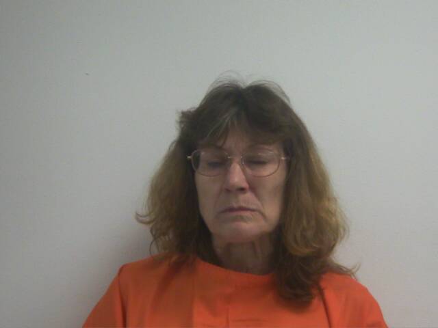Mugshot of LUCINDA JANE HOLT