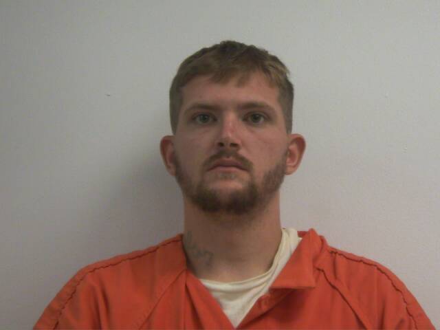 Mugshot of DUSTIN JAMES OLIVER