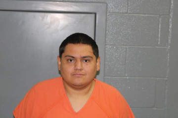 Mugshot of JEREMY JAMES WHITESHIRT