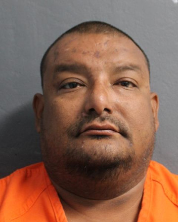 Mugshot of HECTOR MANUEL PEREZ-HERNANDEZ