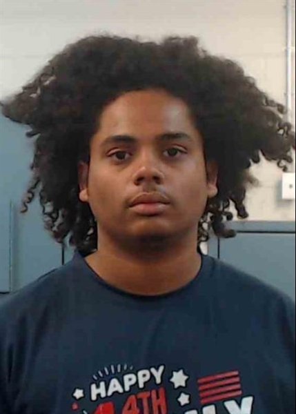 Mugshot of DEVIN DESHANE HOWLAND