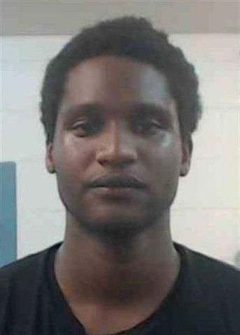 Mugshot of DETRAVIOUS LYONS