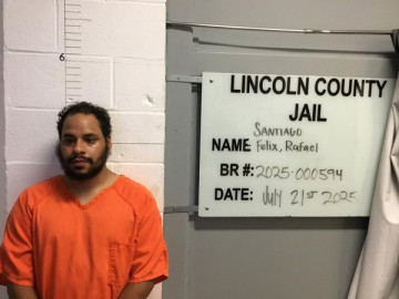 Mugshot of FELIX RAFAEL SANTIAGO