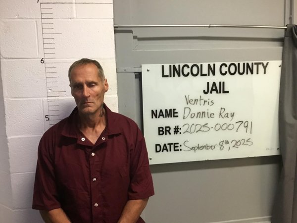 Mugshot of DONNIE RAY VENTRIS