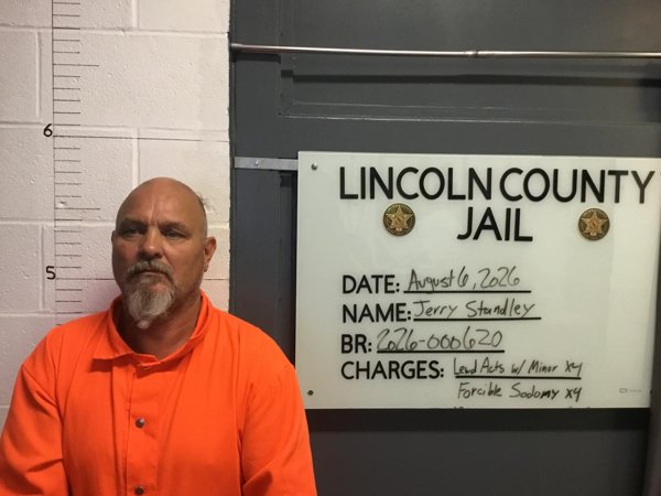 Mugshot of JERRY STANDLEY
