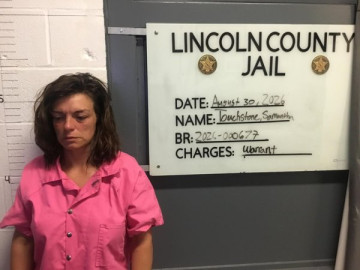 Mugshot of SAMANTHA MICHELLE TOUCHSTONE