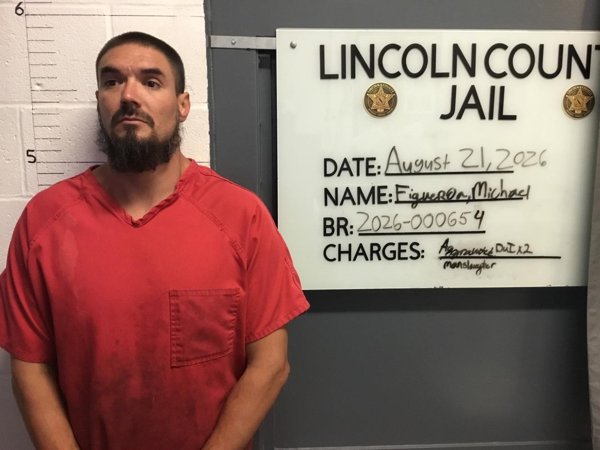 Mugshot of MICHAEL LEE ANGEL FIGUEROA