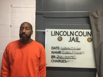 Mugshot of REGINALD DARNELL EVANS