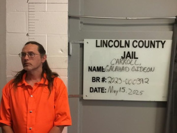 Mugshot of GALAHAD GIDEON CARROLL