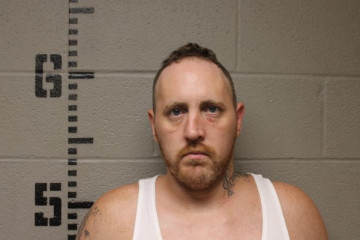 Mugshot of DESTINY NICHOLAS YEINGST