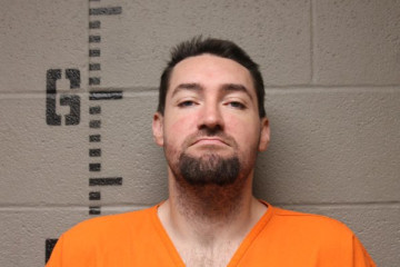 Mugshot of CODY EWING