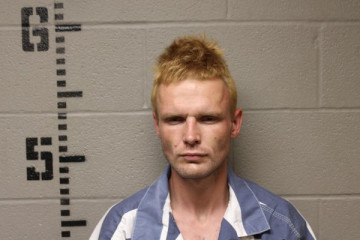 Mugshot of LARRY JOE JUNIOR. PHILLIPS