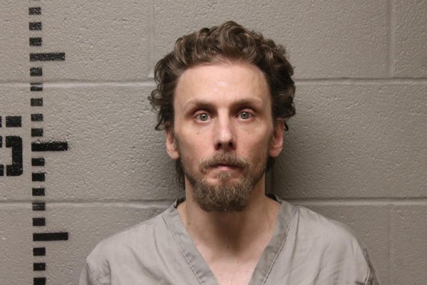 Mugshot of JONATHAN SHELTON