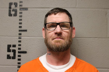 Mugshot of ALDON OWEN THIRD. HARMON