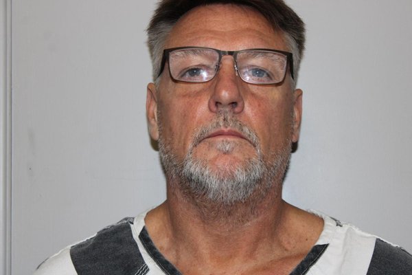 Mugshot of JAMES C MORRIS