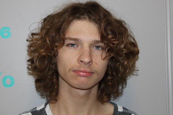 Mugshot of GRACYN HADE HERNANDEZ