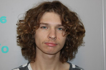 Mugshot of GRACYN HADE HERNANDEZ