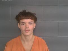Mugshot of TRISTON RAY SMITH