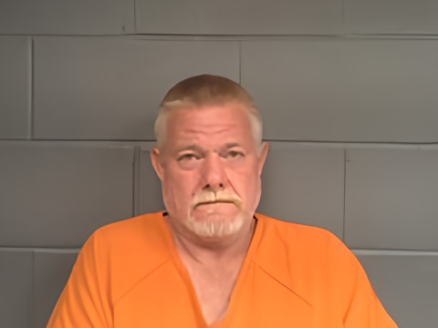 Mugshot of MARTY WAYNE HOPKINS