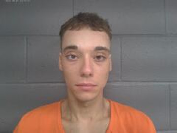 Mugshot of TREYLYN MICHAEL WALLER