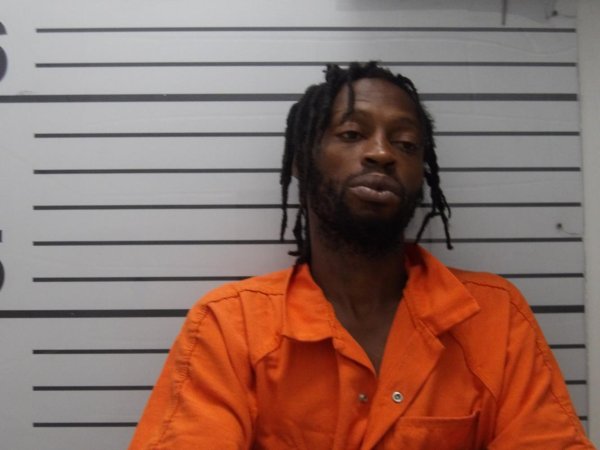 Mugshot of MARIO DEMARKUS ROBERSON