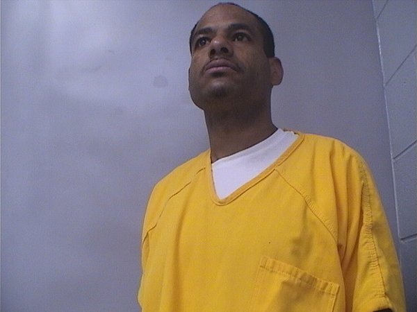 Mugshot of MAURICE SEWELL