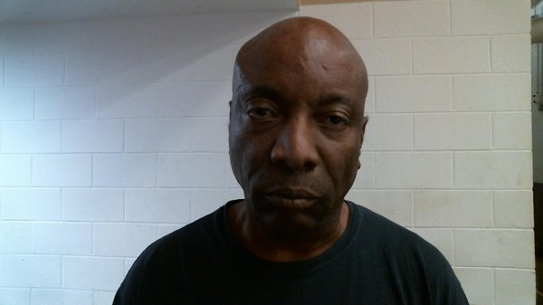 Mugshot of DANIEL MATHEWS BENJAMIN