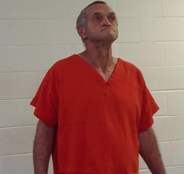 Mugshot of DAVID LOGAN JUNIOR. BAKER