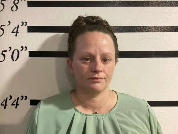 Mugshot of HOLLY MARR