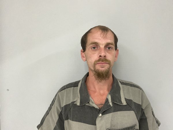 Mugshot of Christopher Hutchins