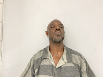 Mugshot of CARL JONES