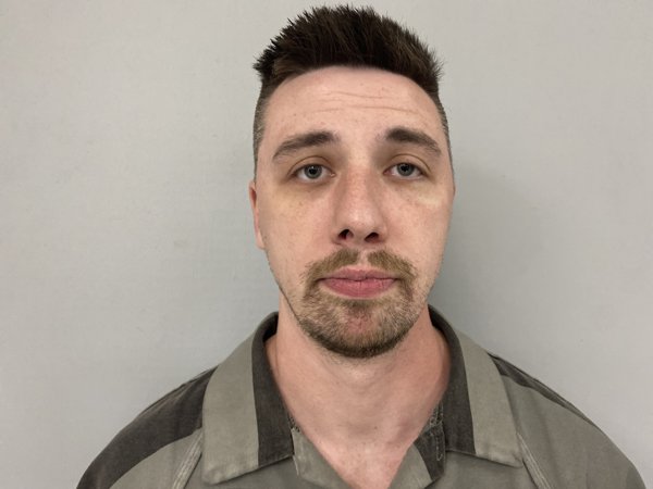 Mugshot of CAYMEN DAVIS