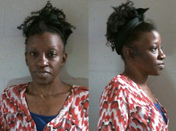 Mugshot of ANGELA JEANNETTE THOMPSON