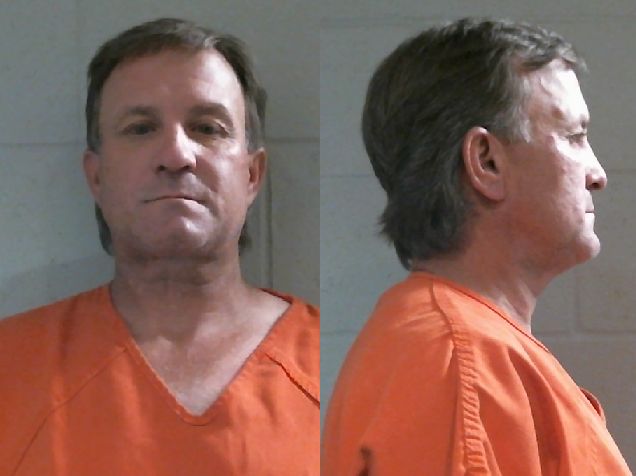 Mugshot of CURTIS WAYNE THOMAS