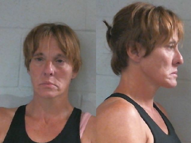 Mugshot of CONTESSA RENAE LOWE