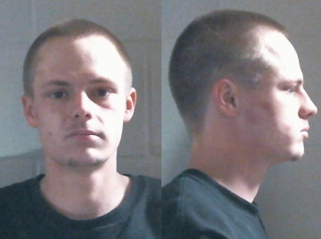 Mugshot of JOHNNEY EDWARD III HONEYCUTT