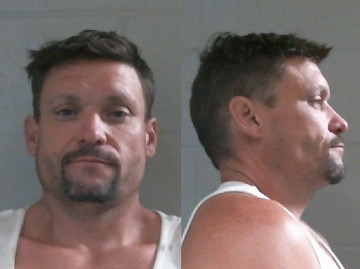 Mugshot of DANIEL STAR MAY