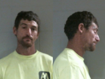 Mugshot of RAYMOND KEITH HOLT