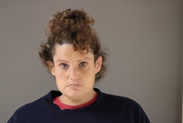 Mugshot of Nicole Marie Lenertz