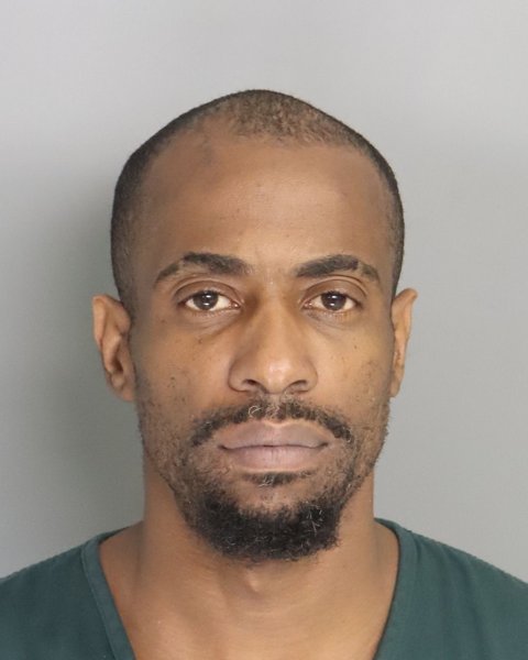 Mugshot of EDDIE JONES
