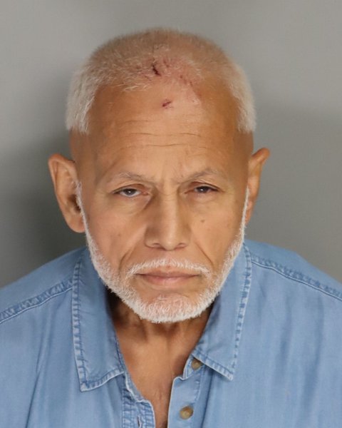 Mugshot of EDWIN MUNOZ