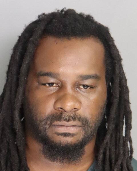 Mugshot of ANTQUIAN COLEMAN
