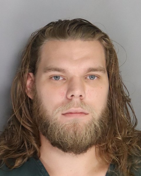 Mugshot of JUSTIN LIVELY
