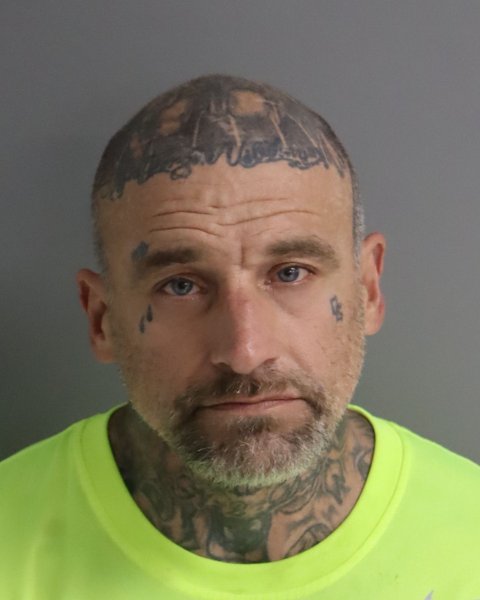 Mugshot of STEVEN BURTON
